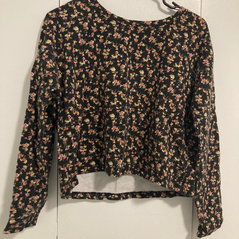 Sweatshirt
